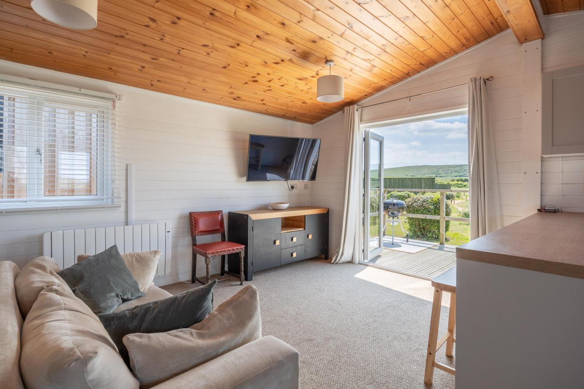 West Chalet At Tapnell Farm Yarmouth  Exterior photo