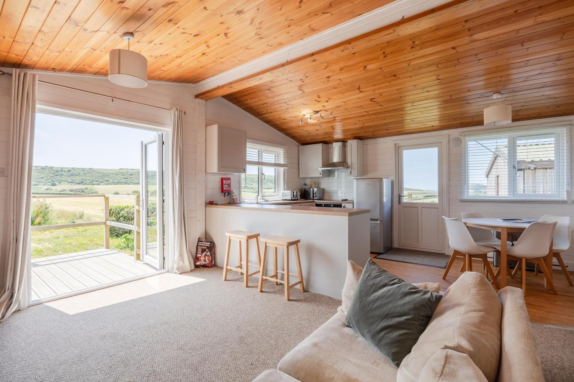 West Chalet At Tapnell Farm Yarmouth  Exterior photo